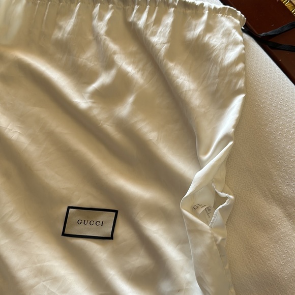 Gucci Red Embellished Raccoon Medium Dionysus Shoulder - Picture 15 of 15